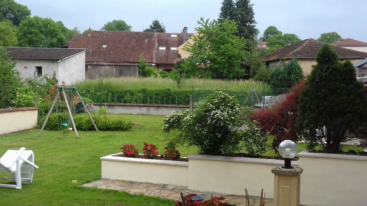 Photo of Outdoor in Isches
