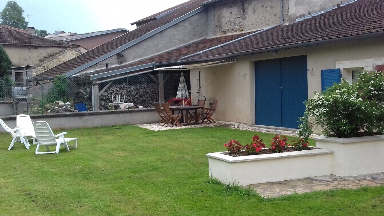 Photo of Outdoor in Isches