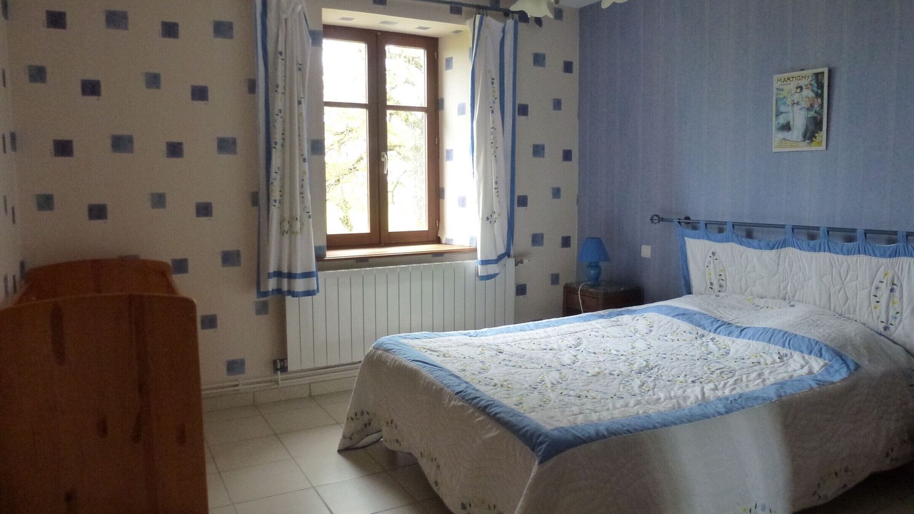 Photo of Bedroom in Serocourt