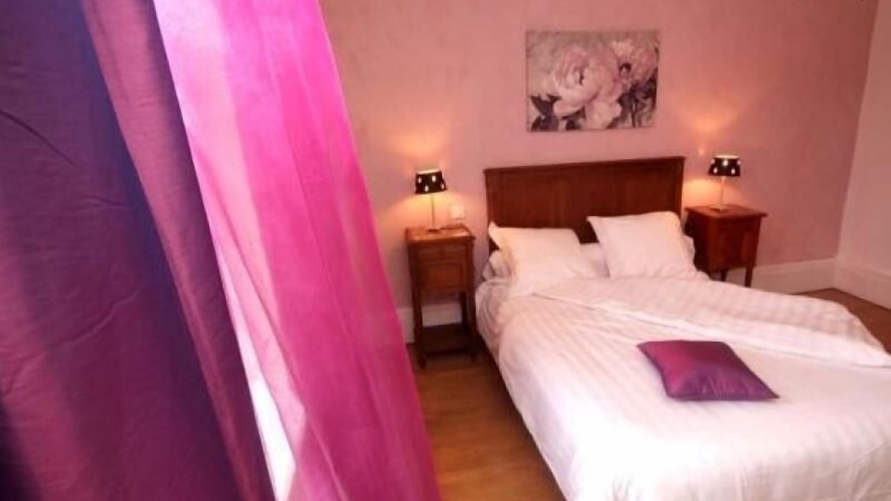 Photo of Bedroom in Le Val-d'Ajol