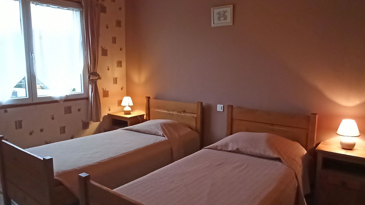 Photo of Bedroom in Fontenoy-le-Chateau