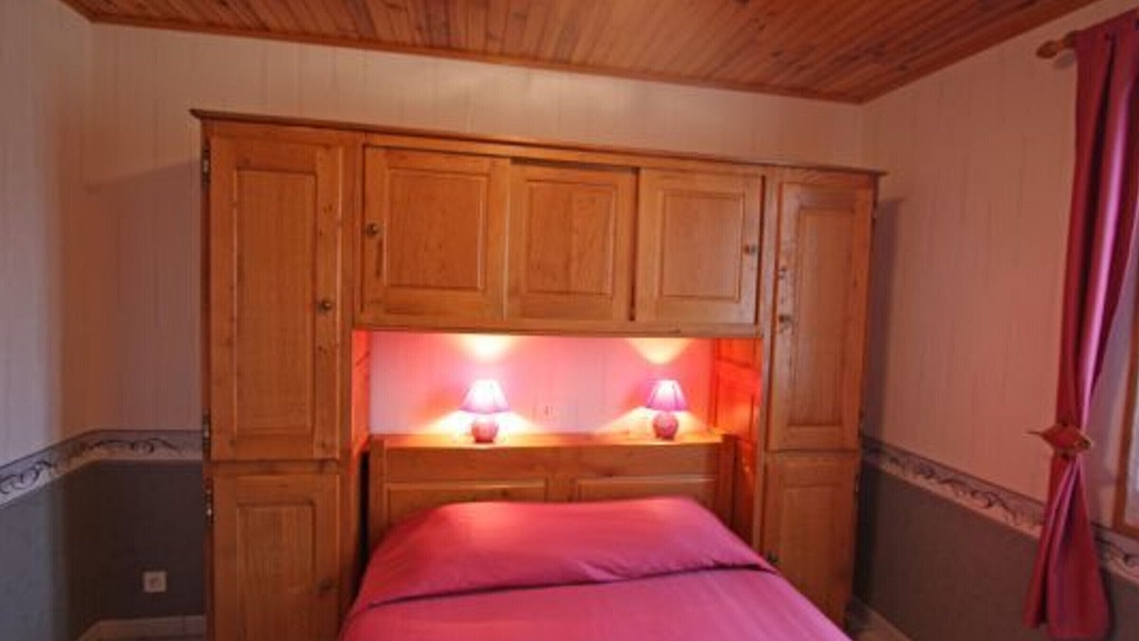 Photo of Bedroom in Fontenoy-le-Chateau