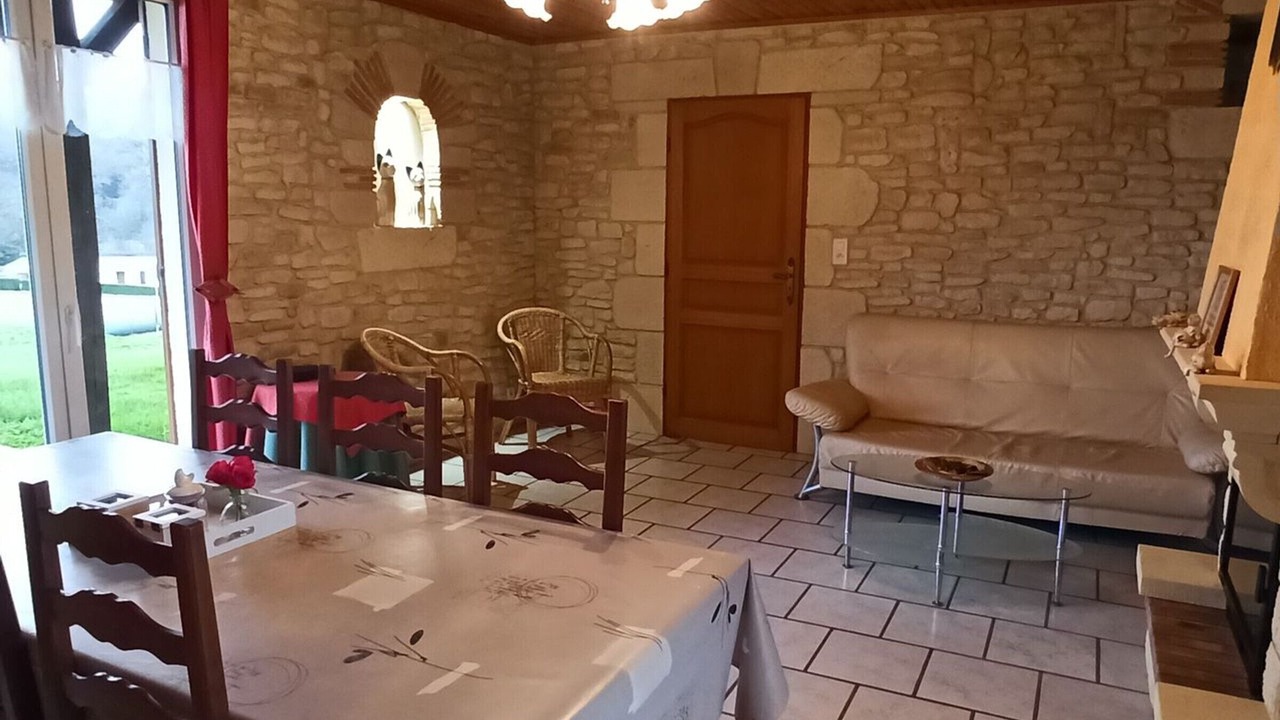 Photo of Livingroom in Fontenoy-le-Chateau