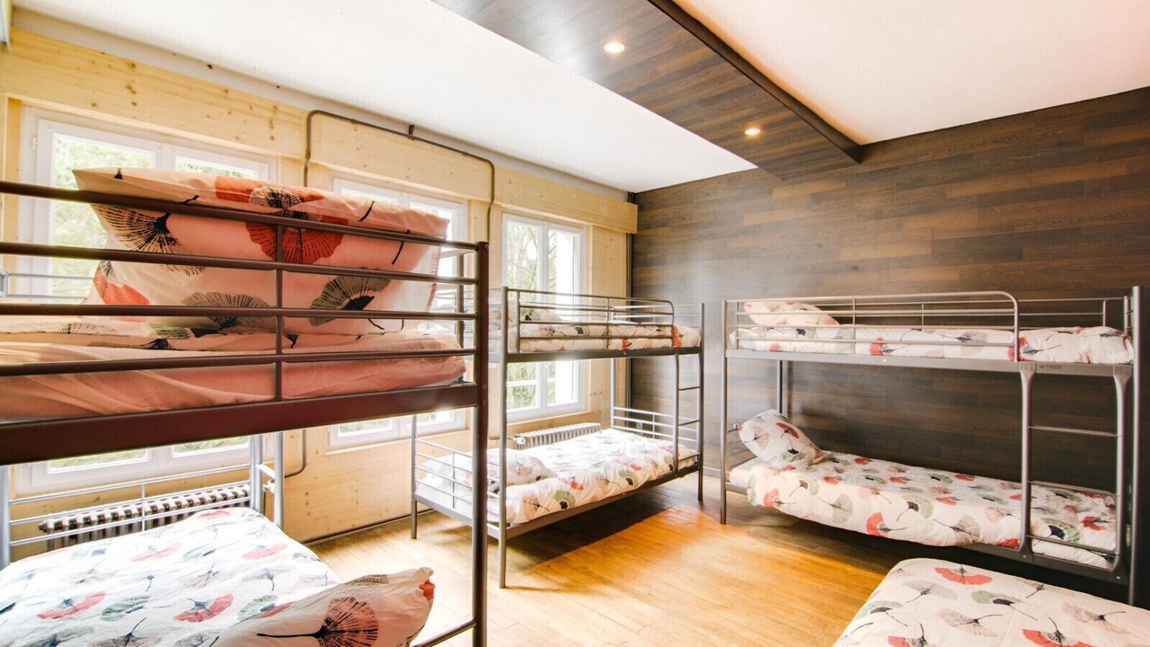 Photo of Bedroom in Saint-Cyr-les-Colons