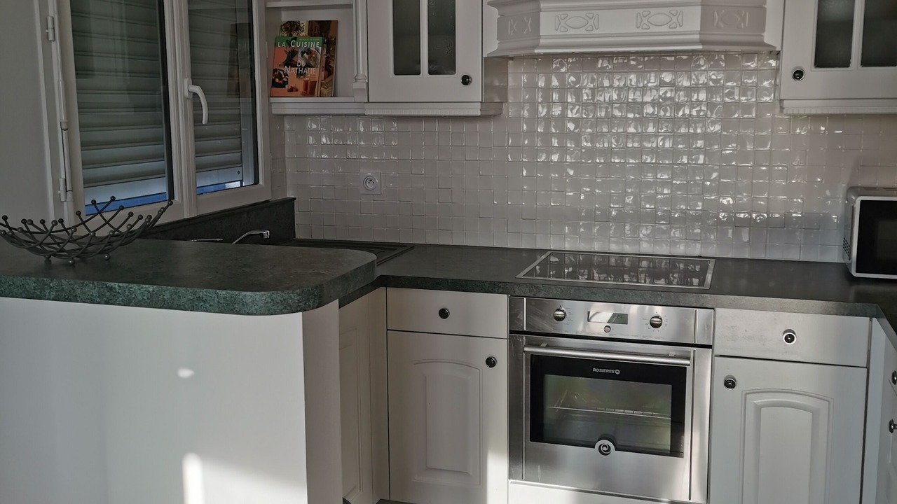 Photo of Kitchen in Plateau — Pyramide