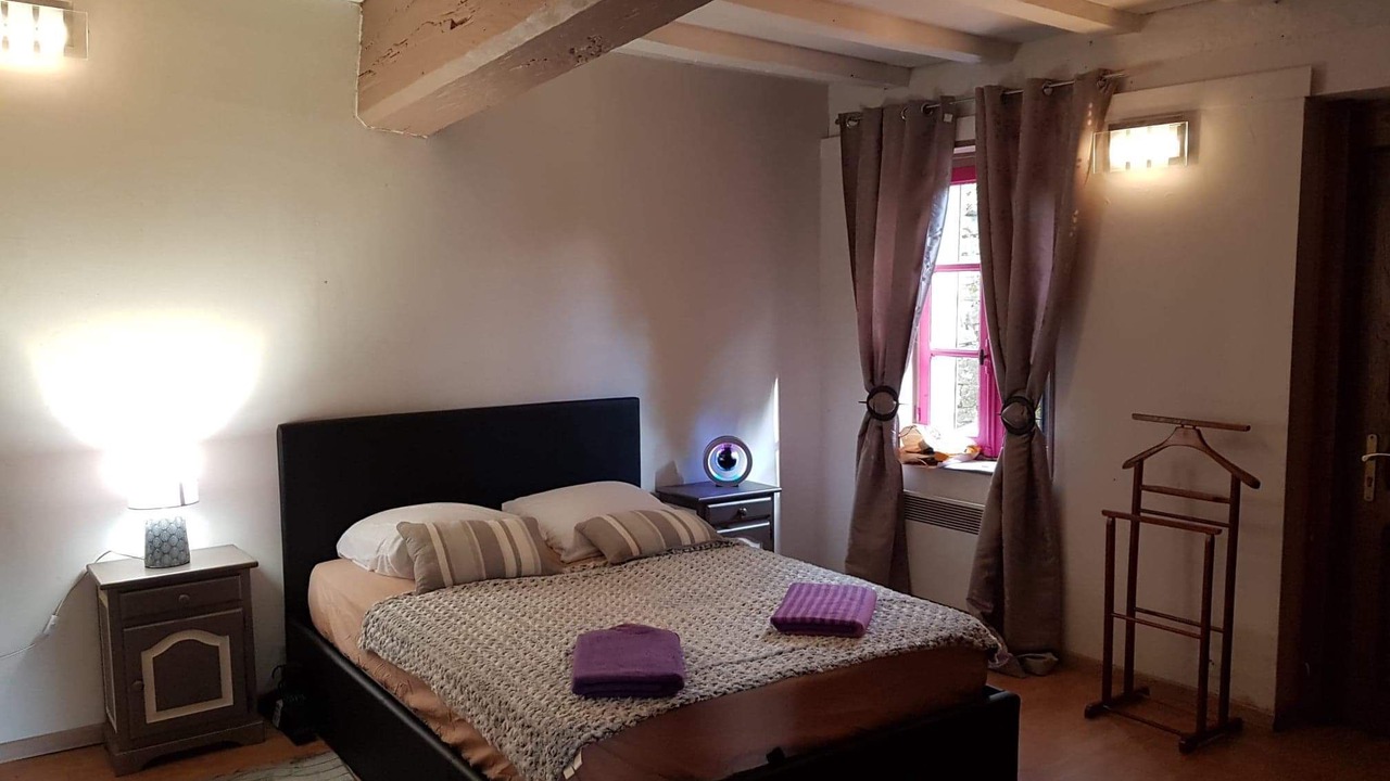 Photo of Bedroom in Gigny-sur-Saone