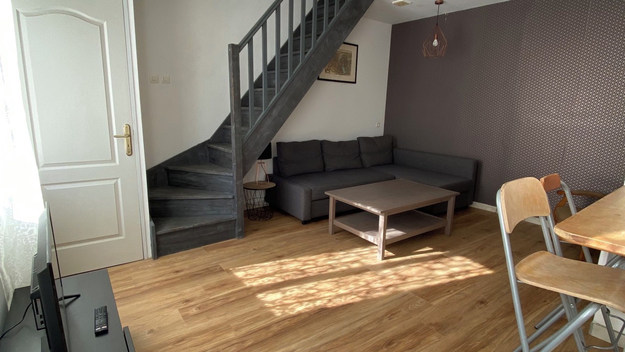 Photo of Livingroom in Saint-Uze