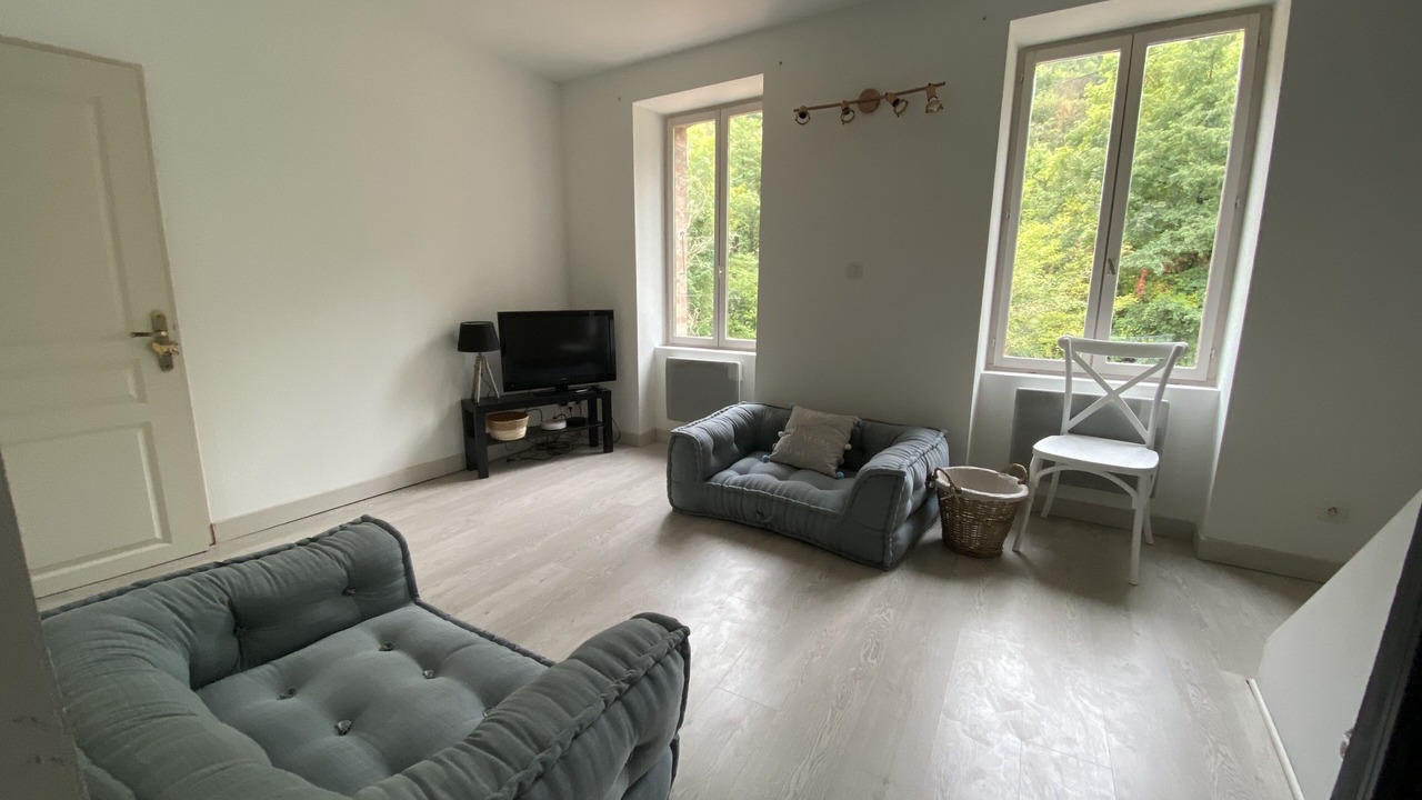 Photo of Livingroom in Saint-Uze