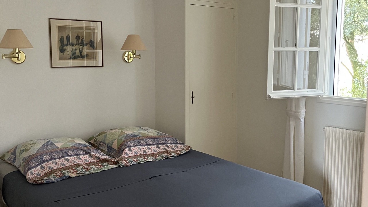 Photo of Bedroom in Saint-Restitut