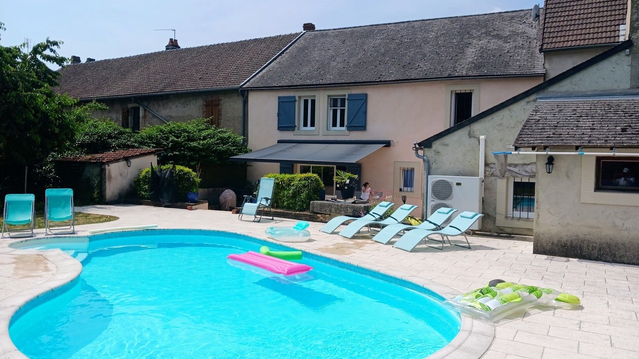 Photo of Outdoor in Lucenay-l'Eveque