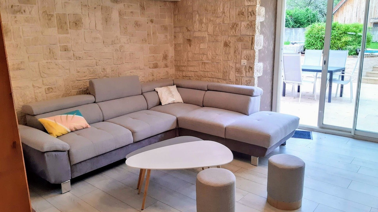 Photo of Livingroom in Lucenay-l'Eveque