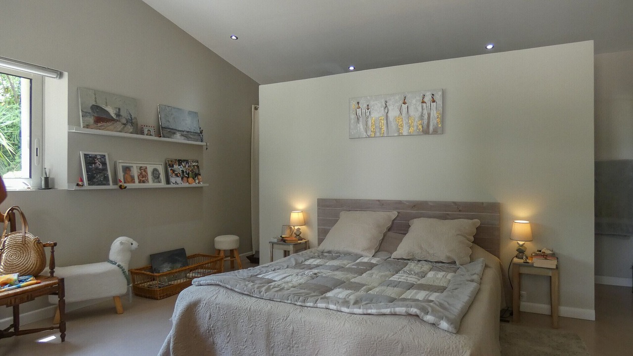 Photo of Bedroom in La Garde-Adhemar