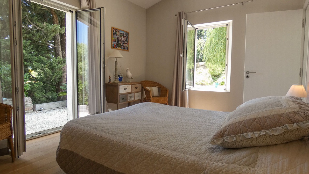 Photo of Bedroom in La Garde-Adhemar