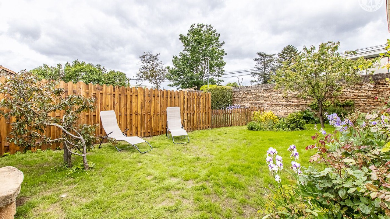 Photo of Outdoor in Charnay-les-Macon