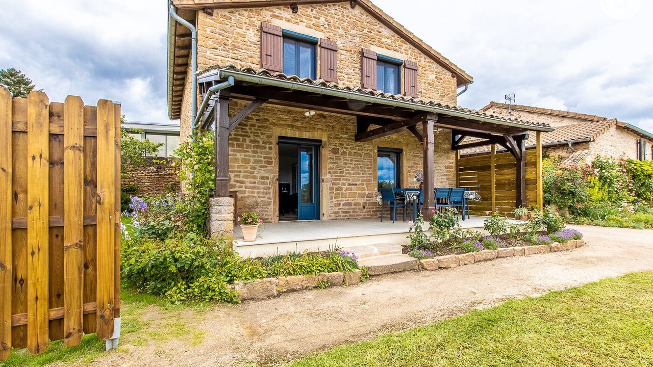 Photo of Outdoor in Charnay-les-Macon