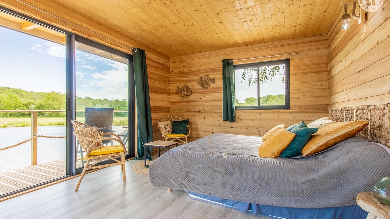 Photo of Bedroom in La Chapelle-Naude