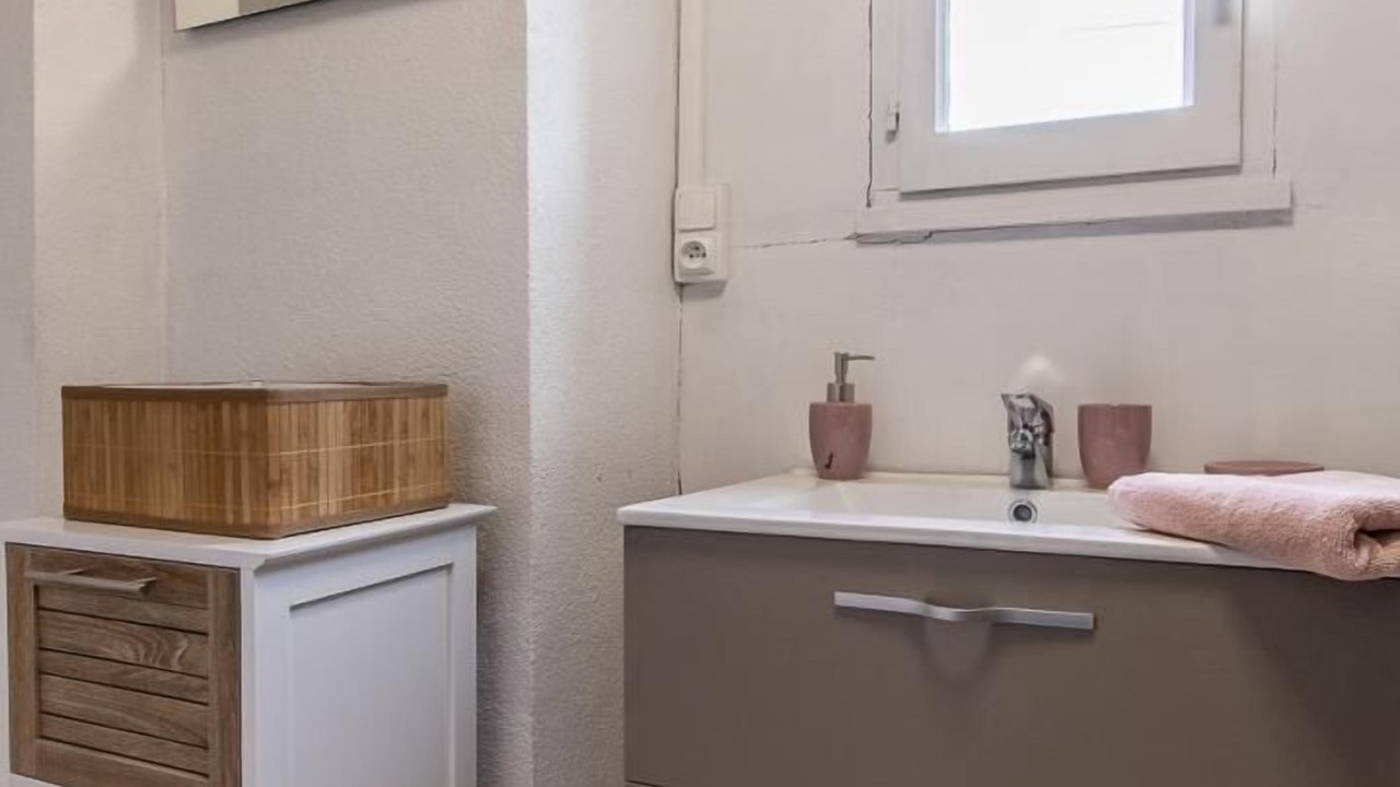 Photo of Bathroom in Cussy-en-Morvan