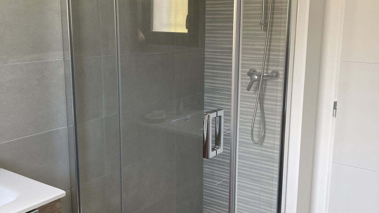 Photo of Bathroom in Cairanne