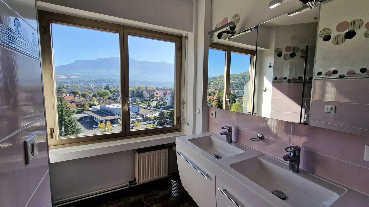 Photo of Bathroom in Aix-les-Bains
