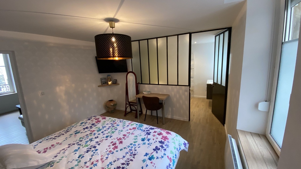 Photo of Bedroom in Contrexeville