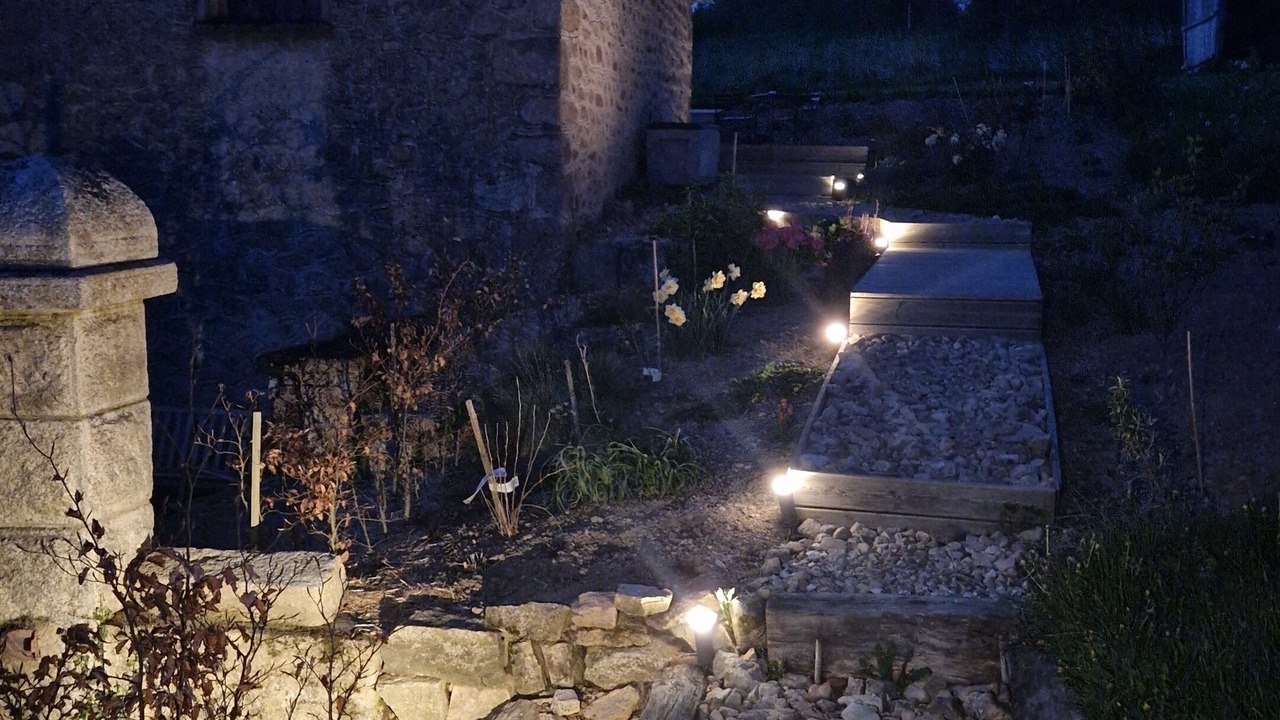 Photo of Outdoor in Saint-Leger-Vauban