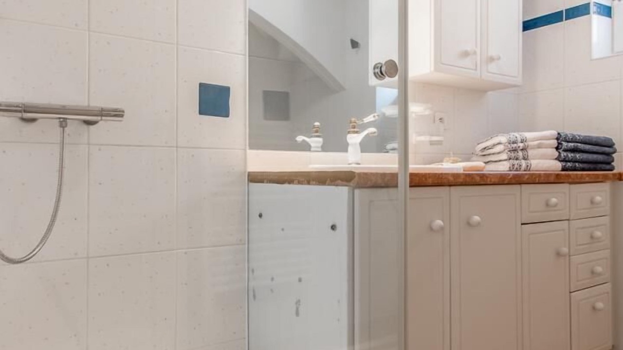 Photo of Bathroom in Bruailles