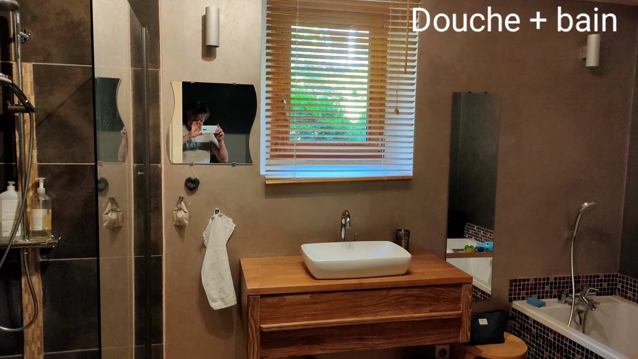 Photo of Bathroom in Oye-et-Pallet