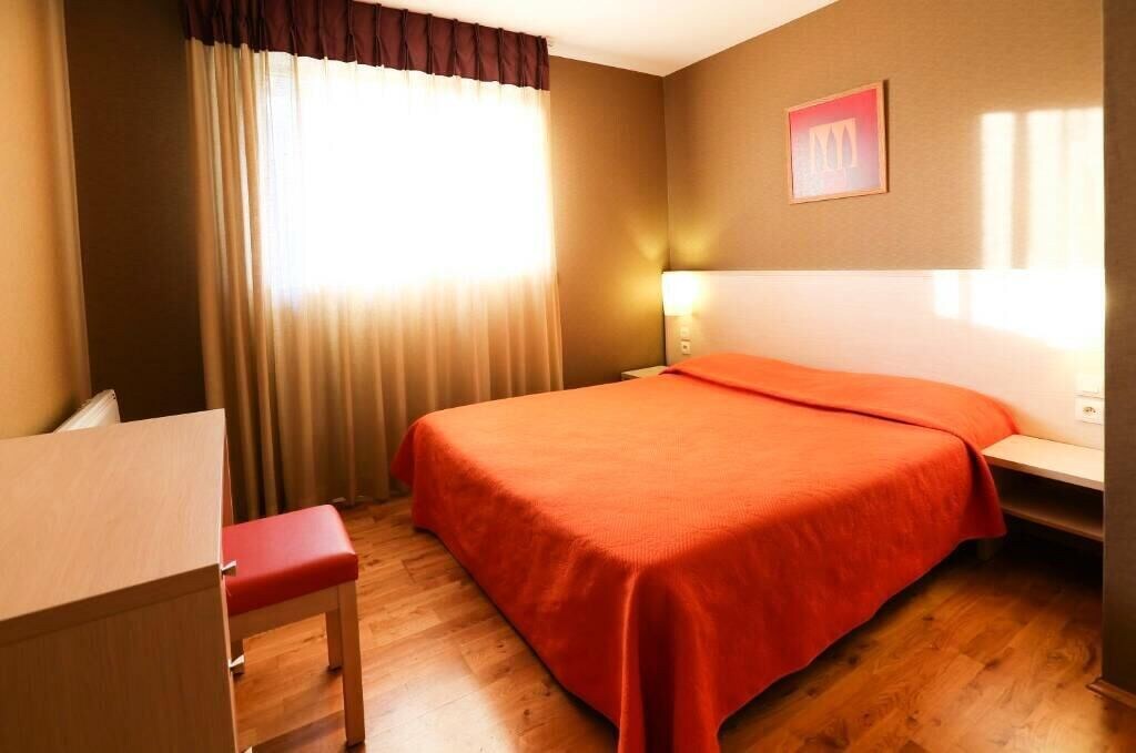 Photo of Bedroom in Divonne-les-Bains
