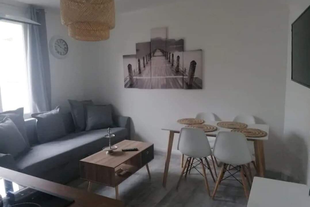 Photo of Livingroom in Longjumeau