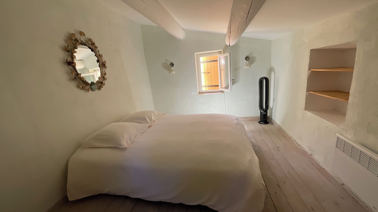 Photo of Bedroom in Puymeras