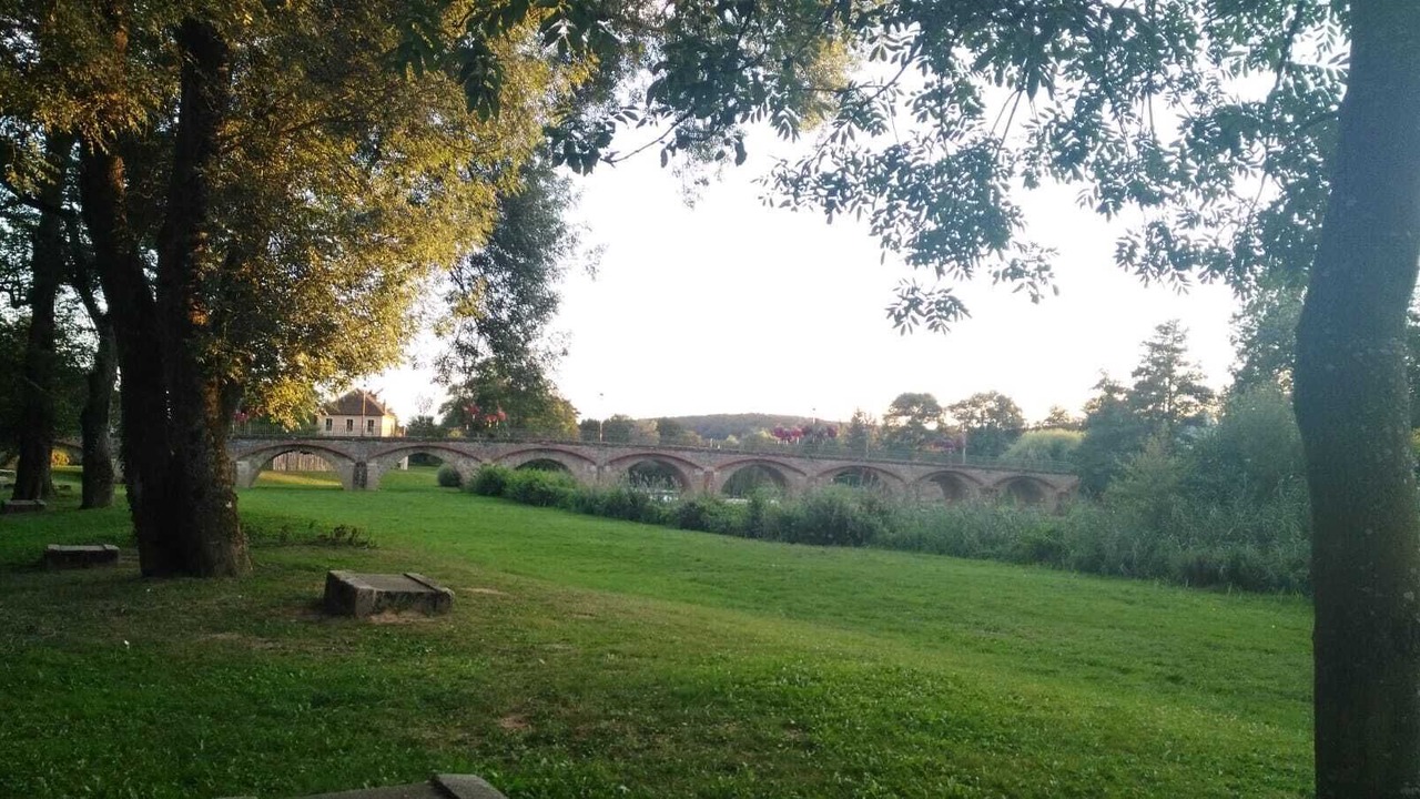 Photo of Outdoor in Toulon-sur-Arroux
