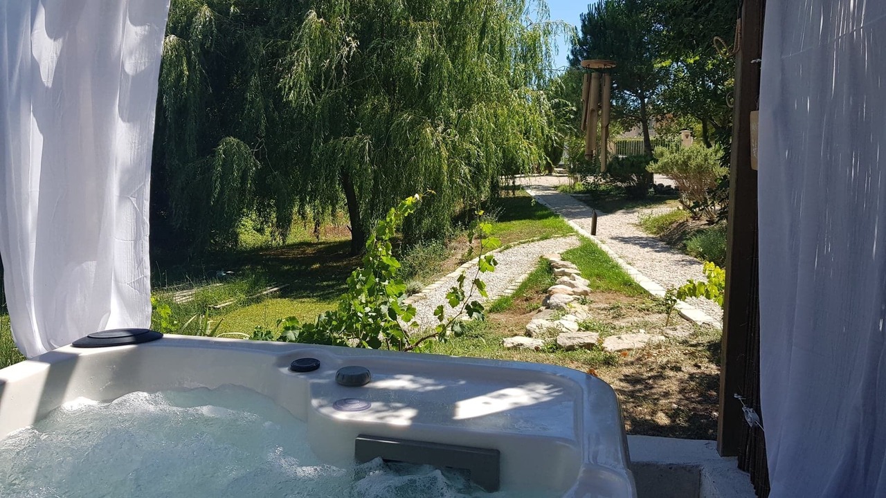 Photo of Outdoor in Mazan