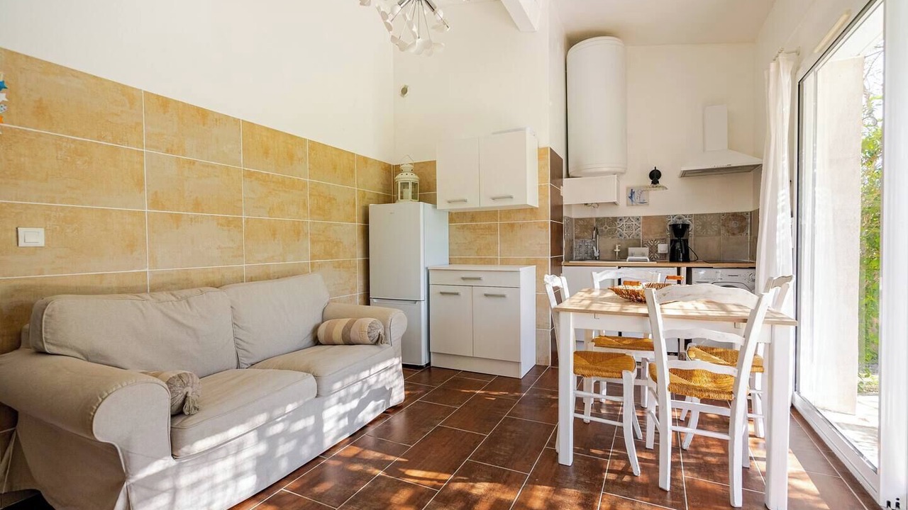Photo of Livingroom in Mazan