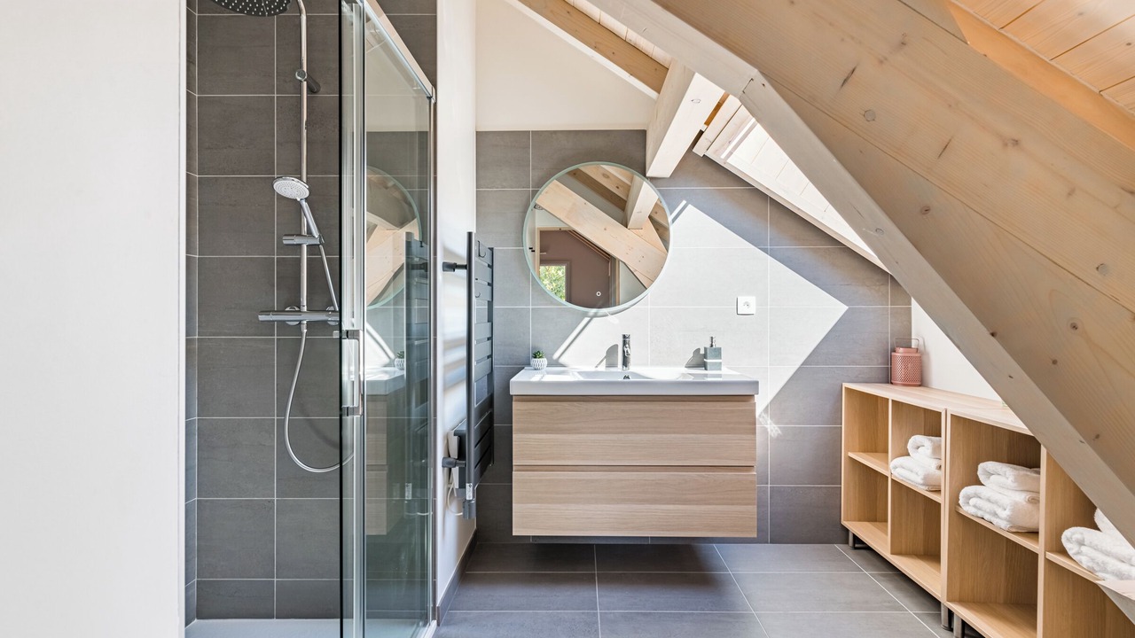 Photo of Bathroom in Jongieux