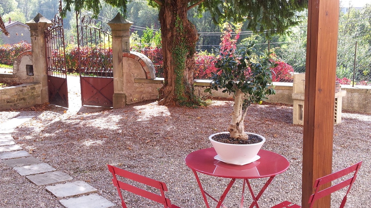 Photo of Outdoor in Mirecourt