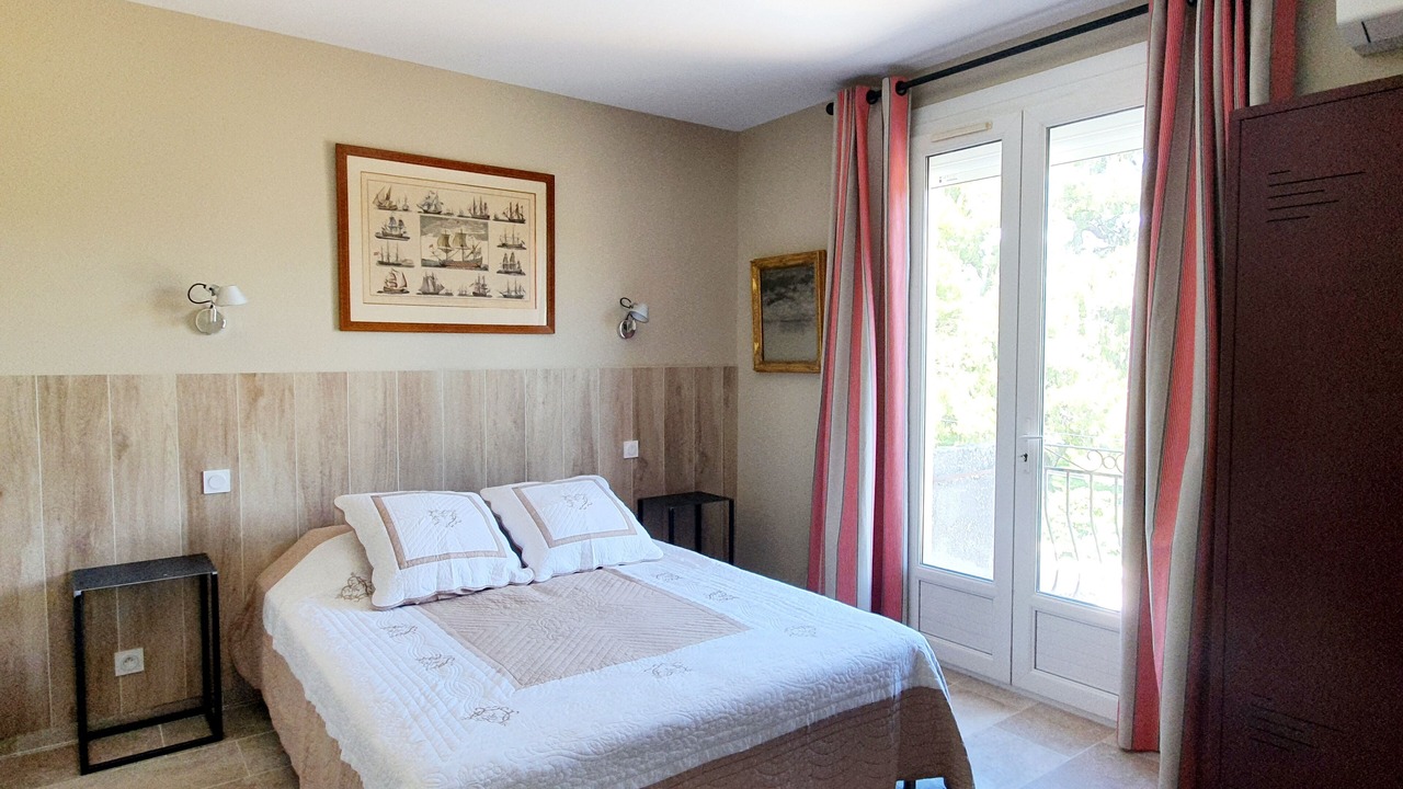 Photo of Bedroom in Rasteau