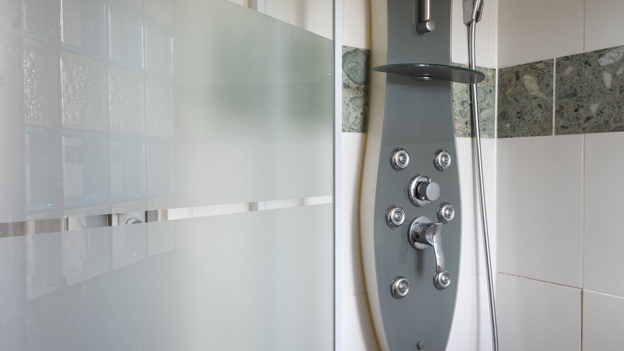 Photo of Bathroom in Savigny-sur-Orge