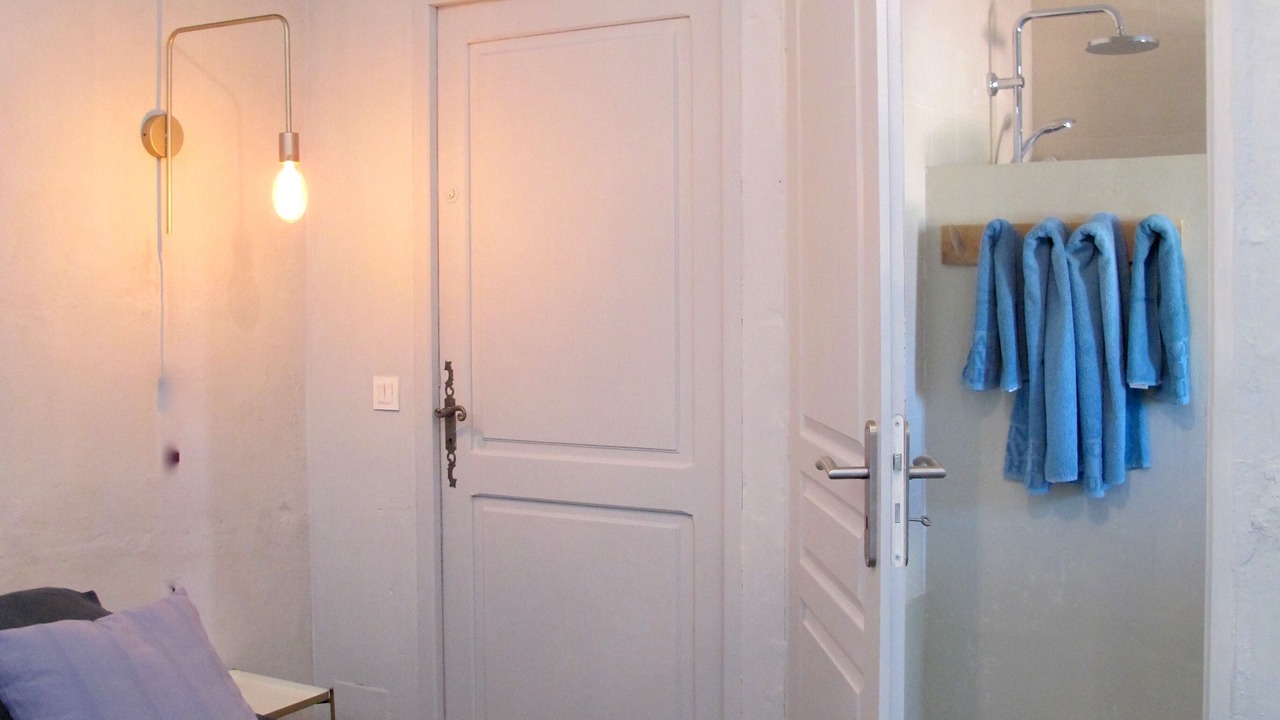 Photo of Bedroom in Caromb