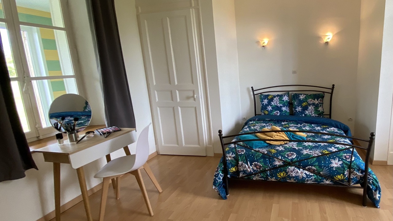 Photo of Bedroom in Mirecourt