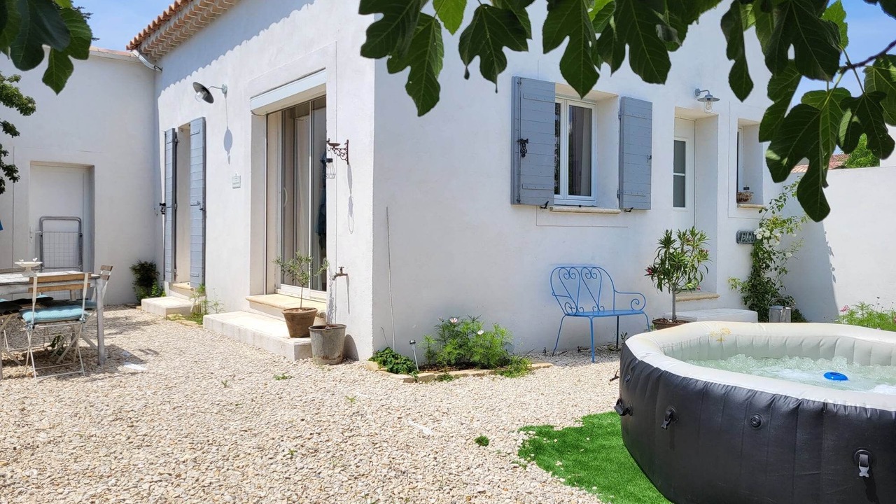 Photo of Patio Balcony in Mazan