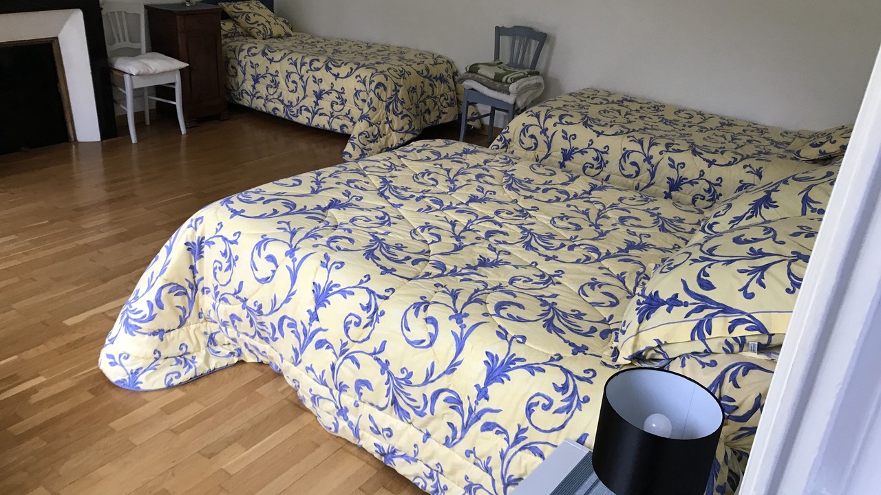 Photo of Bedroom in Toulon-sur-Arroux