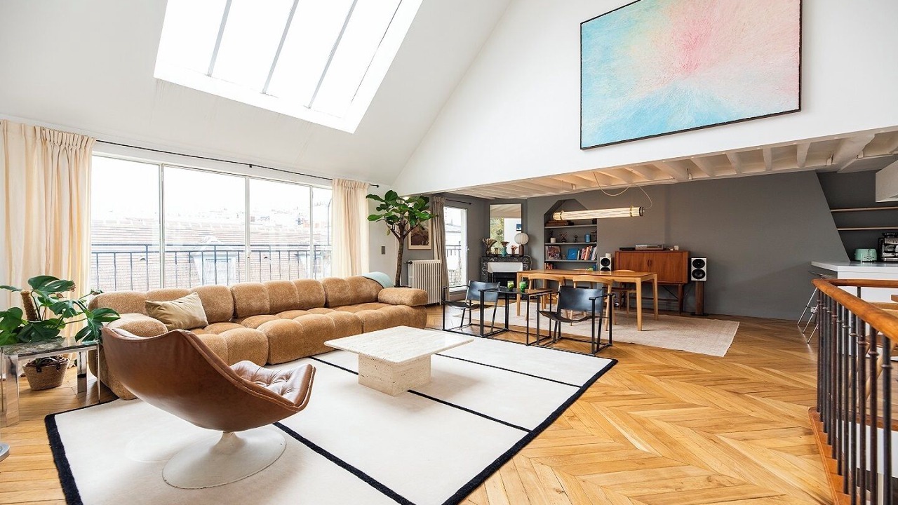 Photo of Livingroom in Archives