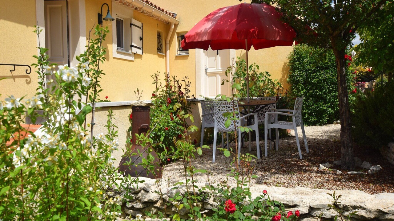 Photo of Patio Balcony in Montbrun-les-Bains