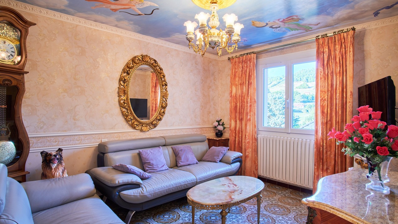 Photo of Livingroom in Pierre-Chatel