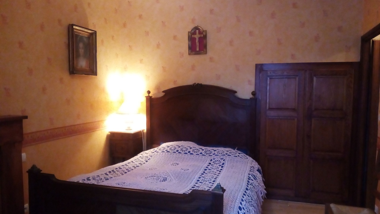 Photo of Bedroom in Saint-Bonnet-le-Chastel