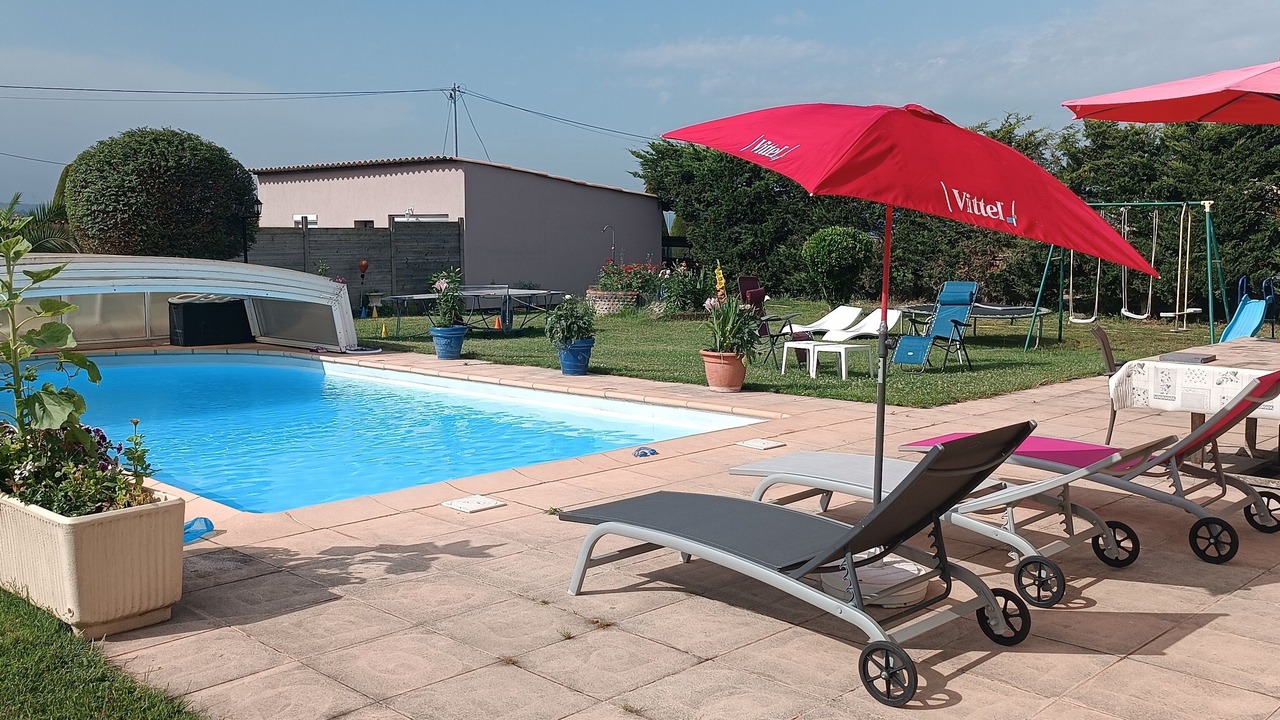Photo of Outdoor in Anneyron