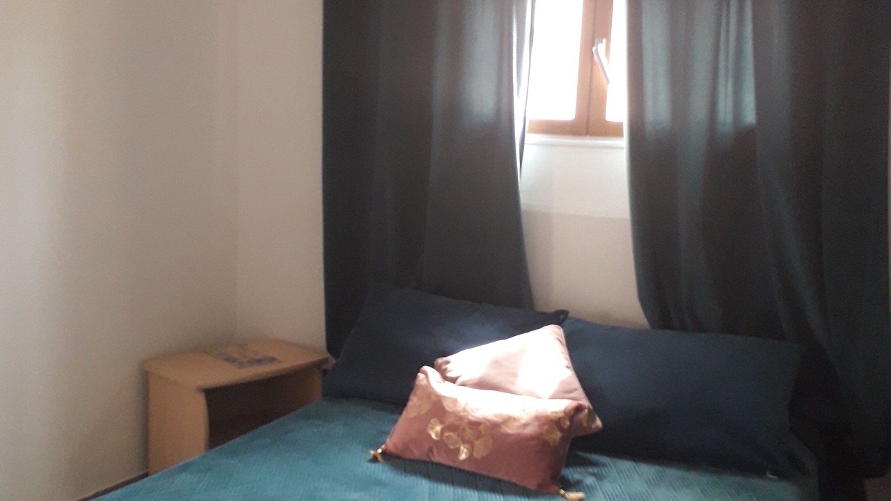 Photo of Bedroom in Anneyron