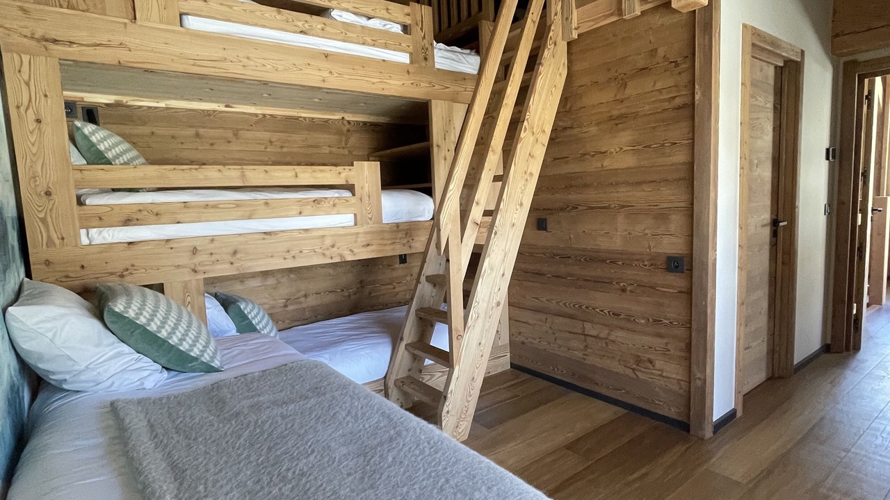 Photo of Bedroom in Venosc