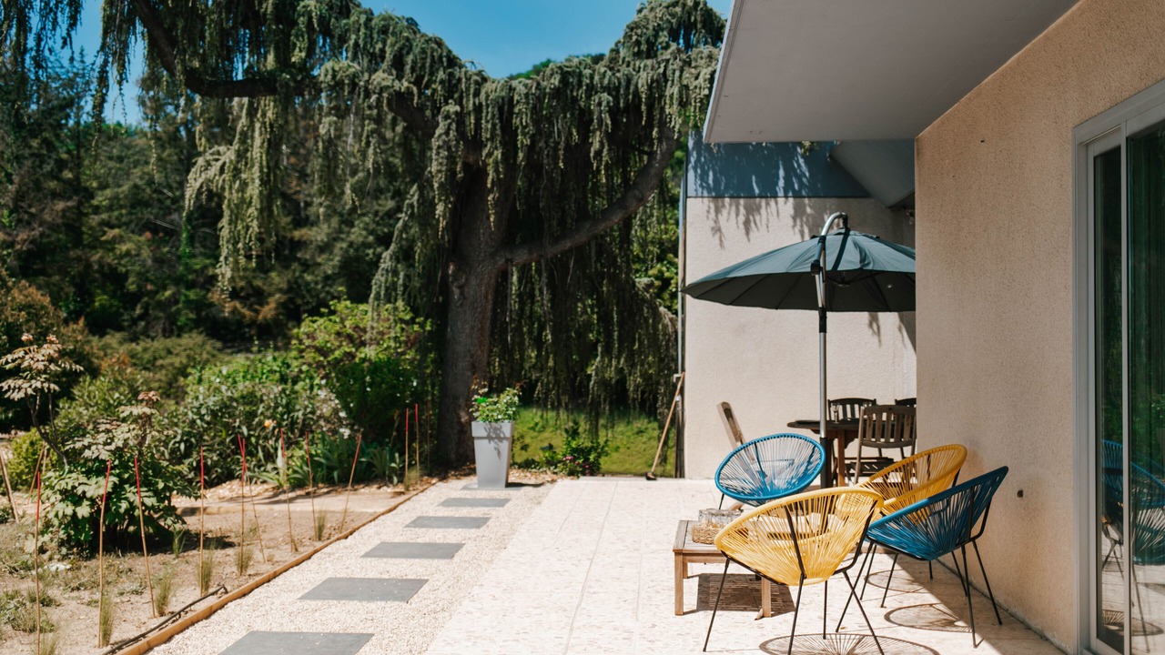 Photo of Outdoor in Charmes-sur-Rhone
