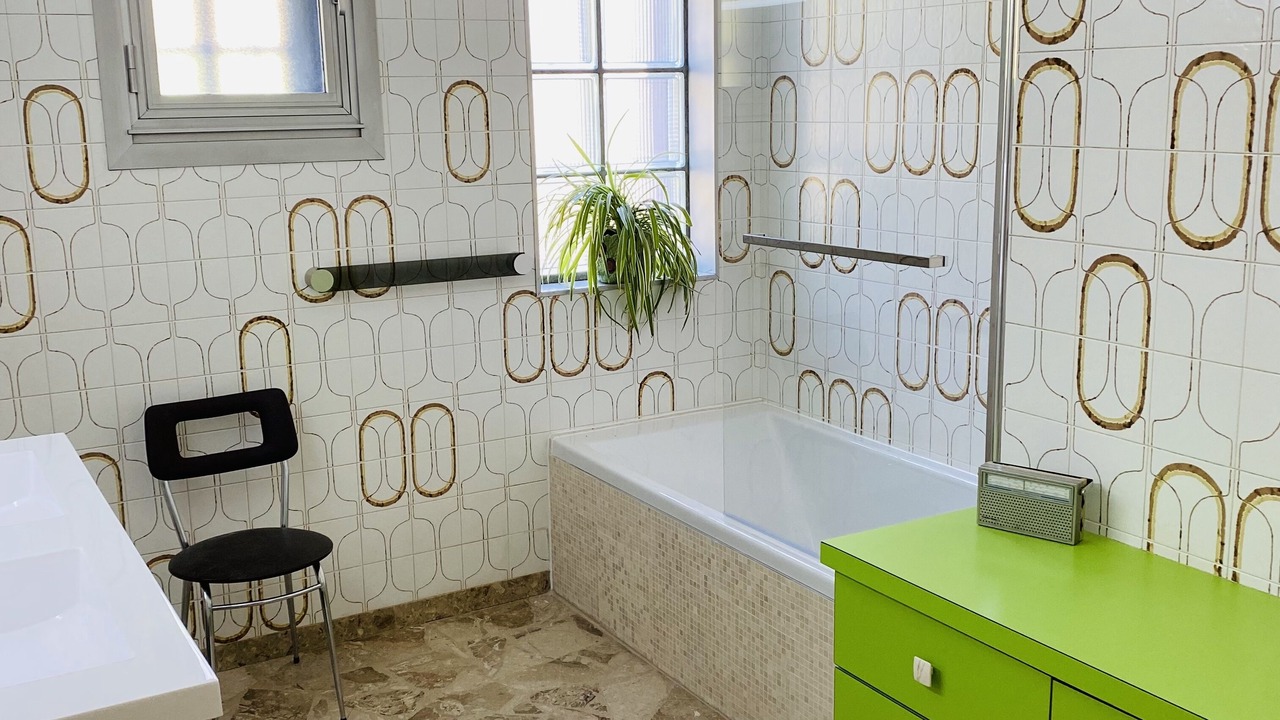 Photo of Bathroom in Charmes-sur-Rhone